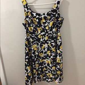 Yellow/black summer dress